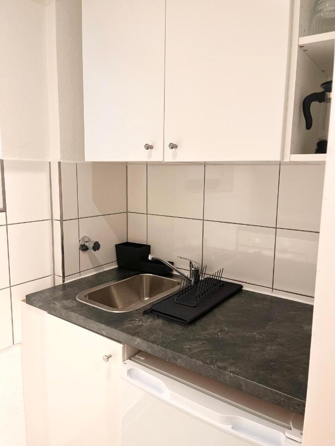 Gemuetliches Zentrales Apartment 2 Min Bis Du Hbf Дуйсбург Экстерьер фото